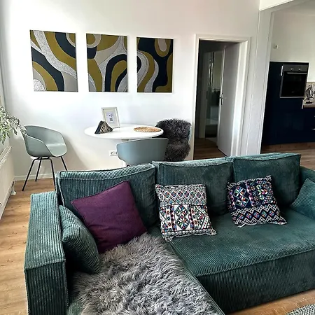 아파트 Ruhige Wohlfuehlwohnung In Top-lage