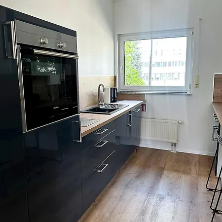 Ruhige Wohlfuehlwohnung In Top-lage