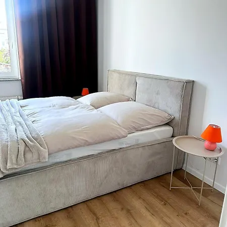 Ruhige Wohlfühlwohnung In Top-lage * Erlangen