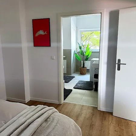 Ruhige Wohlfuehlwohnung In Top-lage